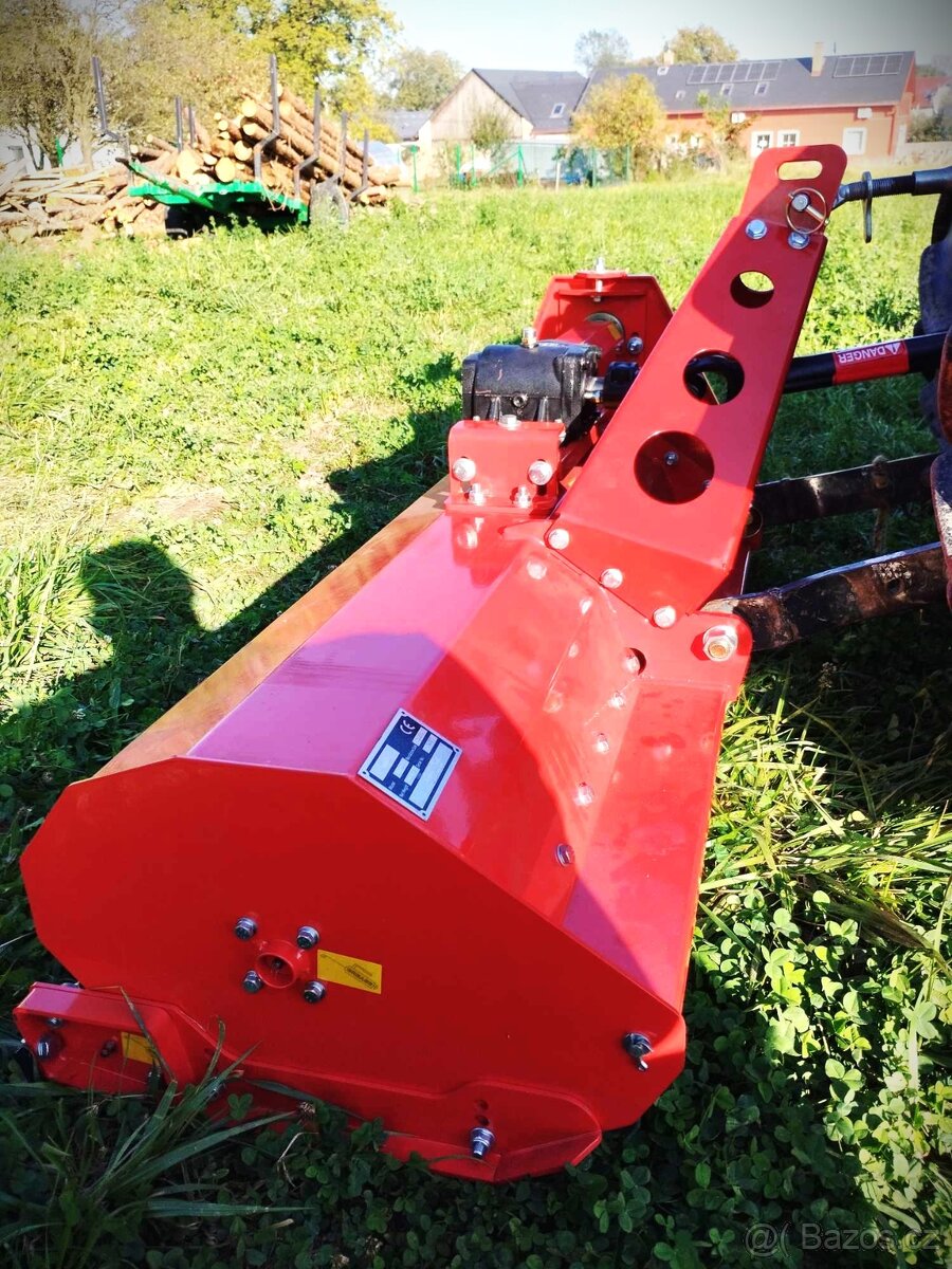 Kladívkový mulčovač 140cm s kardanem - 4