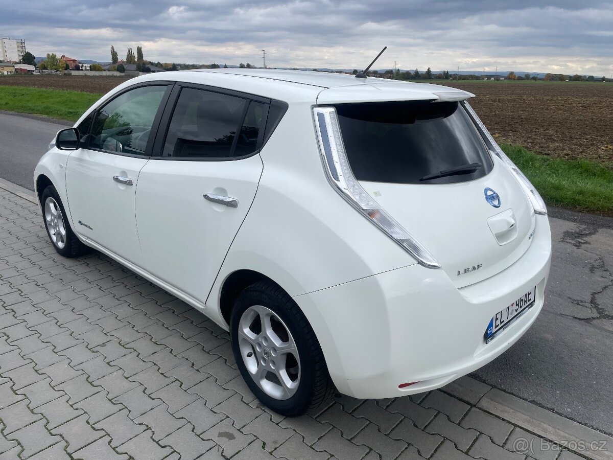 Nissan Leaf 24kw rok 2015 2.majitel CZ - 4