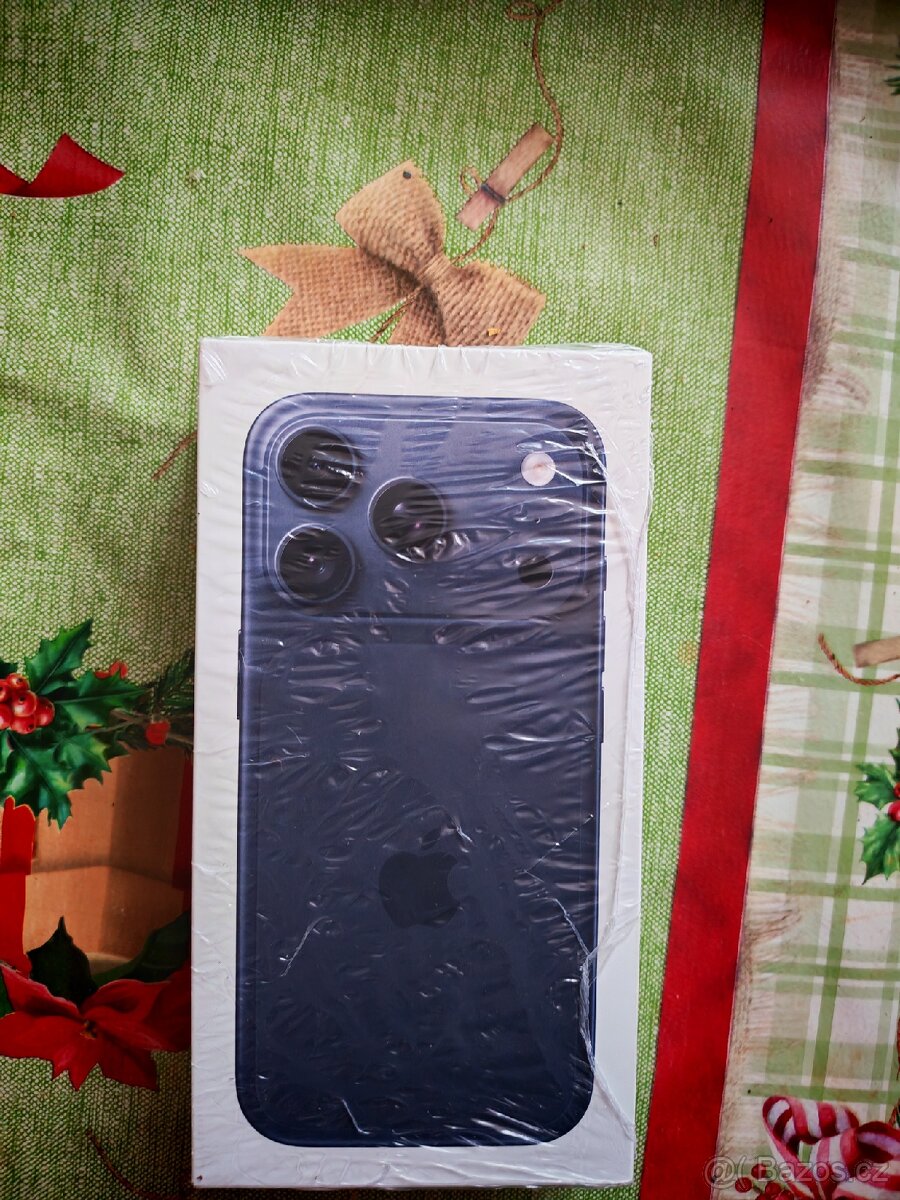 iPhone 17 256Gb DEEP Blue - 4