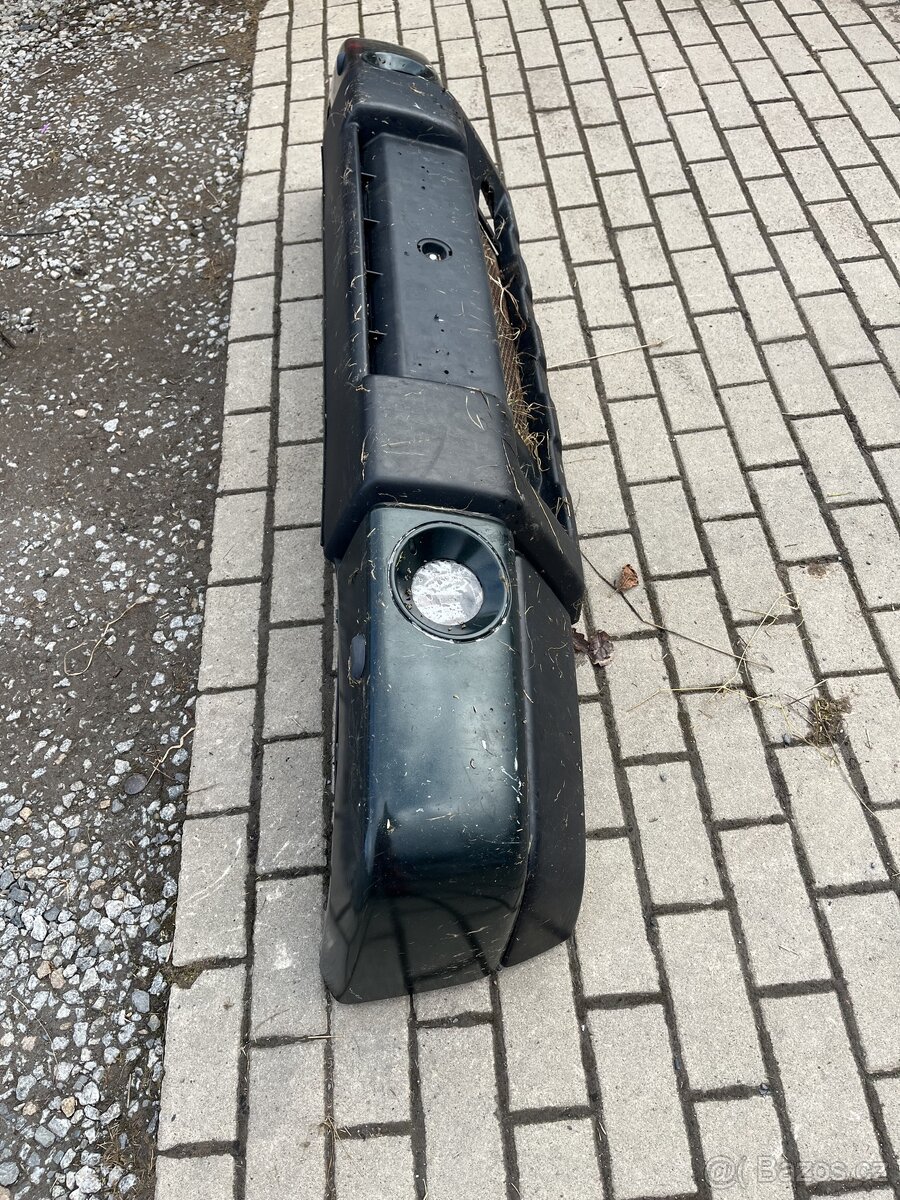 Prodám přední nárazník discovery 2 facelift. - 4