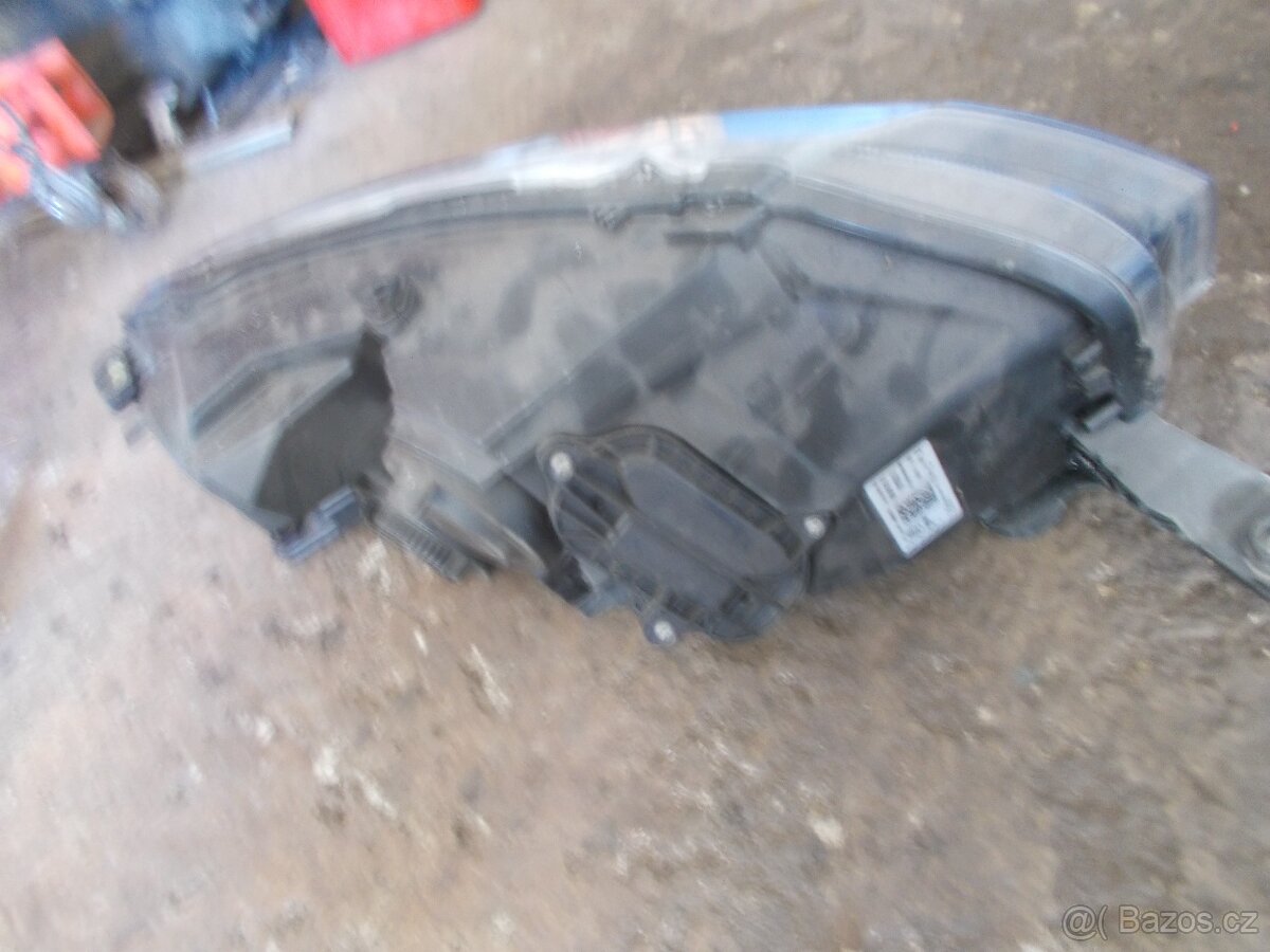 skoda rapid svetla - 4