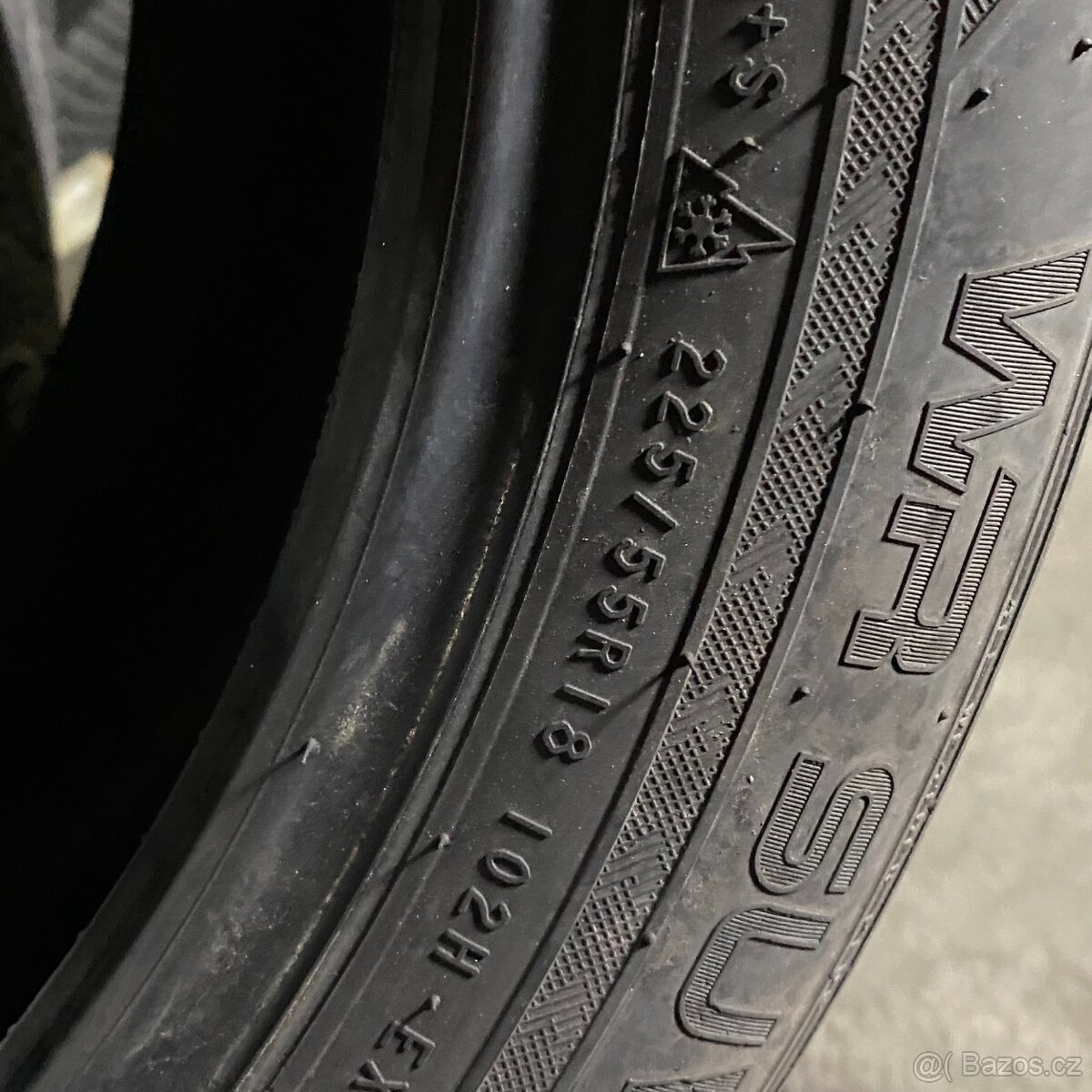 Zimní pneu 225/55 R18 102H XL Nokian 6mm - 4