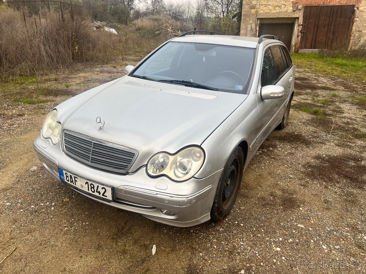 Mercedes-Benz C320 W203 (2002) – 6V - 4