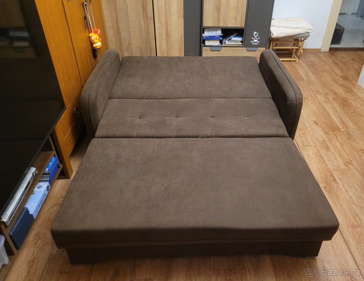 Čalouněná rozkládací sedačka - 4