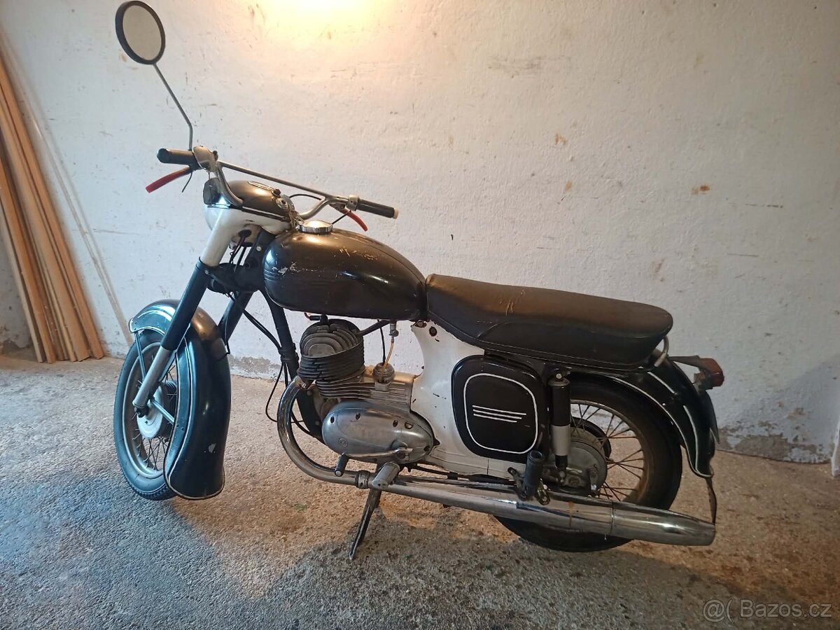 Prodám ČZ 175/450, r.v.1961 - 4
