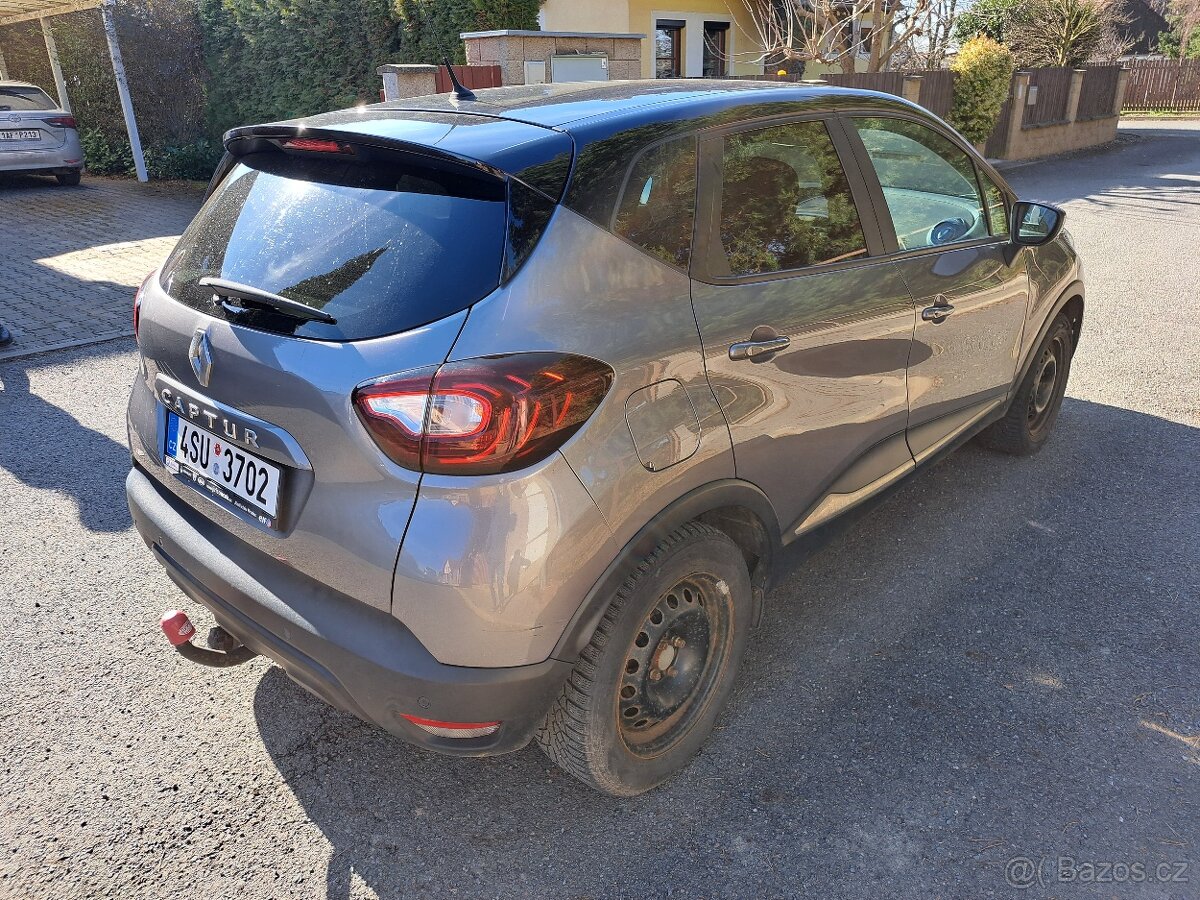 RENAULT CAPTUR - 4