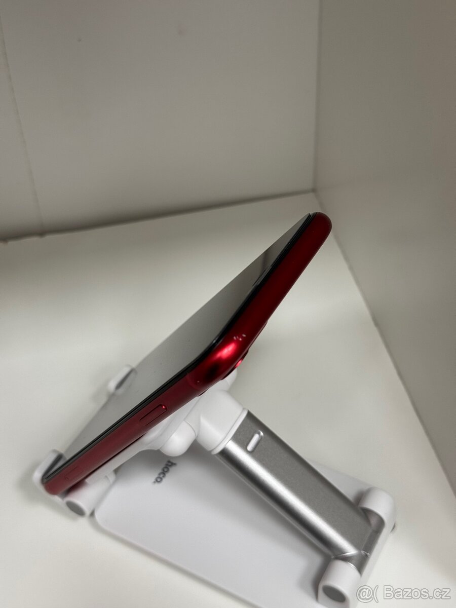 Apple iPhone 11 64GB červený - 4