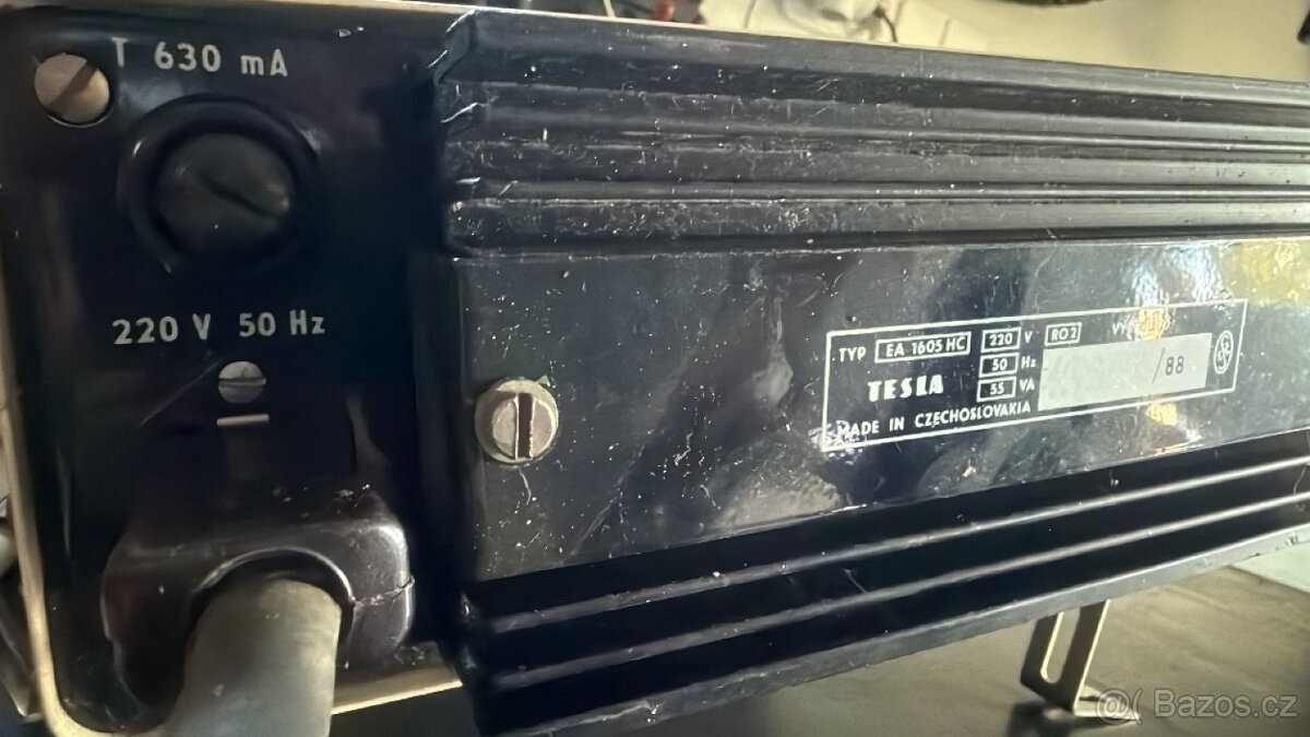 Síťový transformátor TESLA - 4