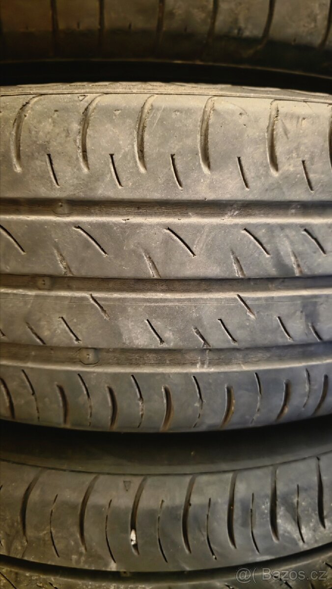 Pneumatiky Kumho ecsta hs52 ev 185 65 r15 - 4