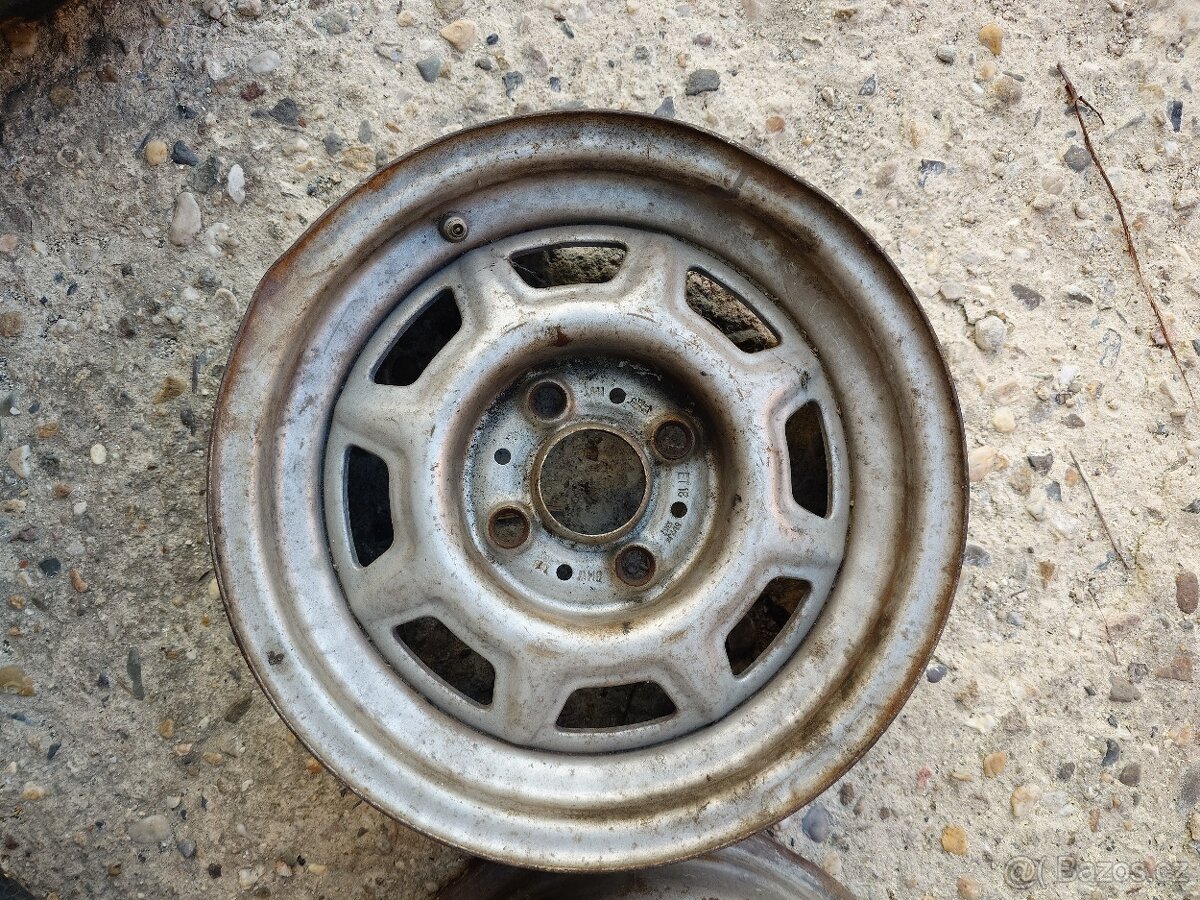 BMW originální plechový disk 5.5J R14 ET18 - 4