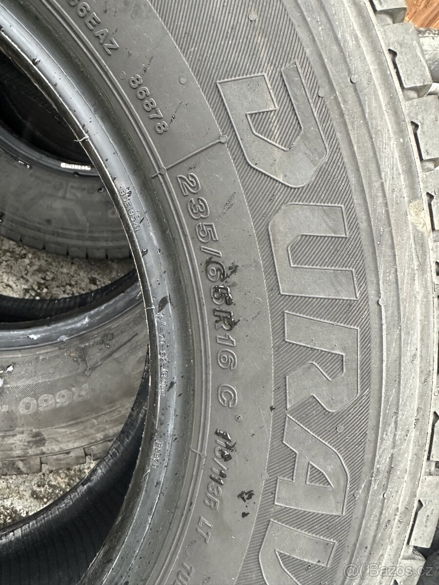4x letní pneu Bridgeston 235/65 r16c cena za vše - 4