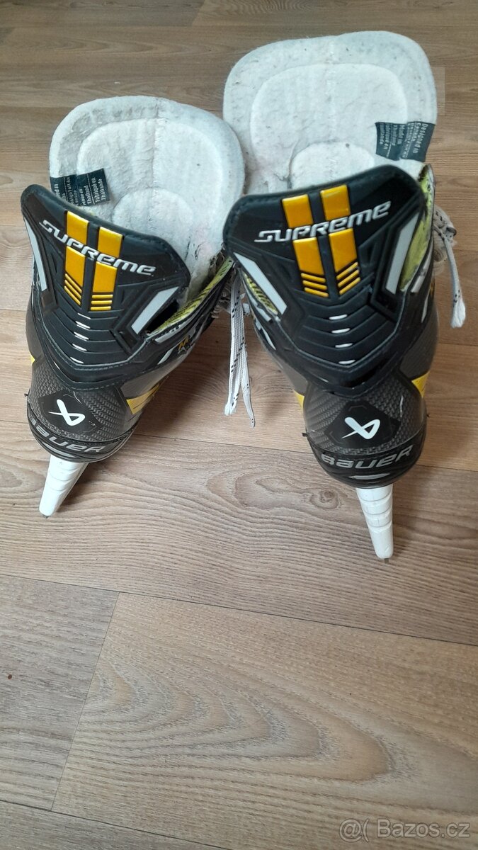 Brusle Bauer Supreme M3 - 4