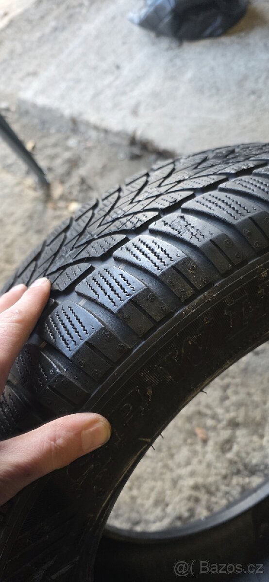 Zimní gumy 205/55 r16 - 4