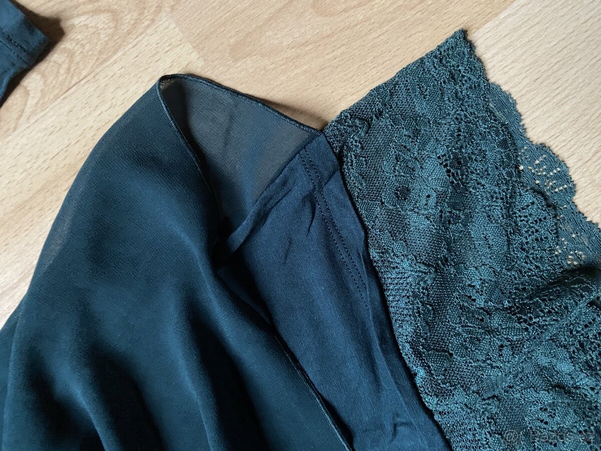 Dámské šaty vl. M - 4