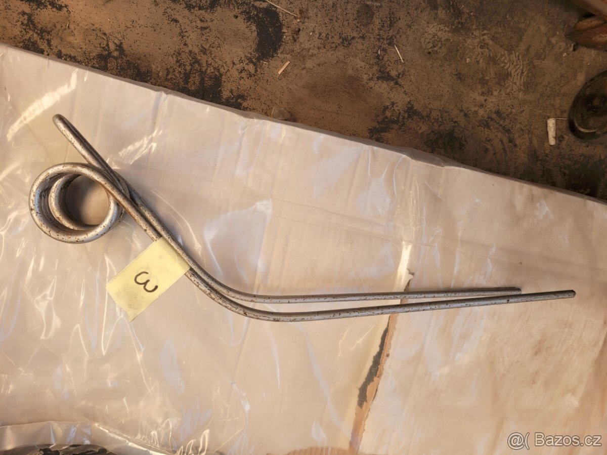 Pera pro obraceče sena - 4