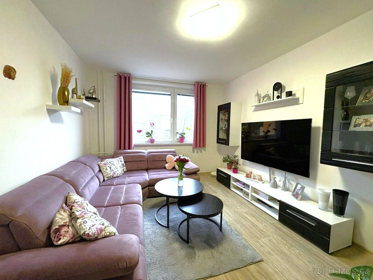 Prodej bytu 3+1 Vsetín - 4