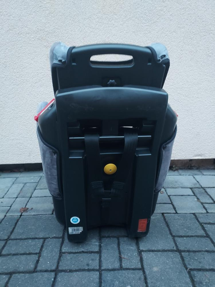 Šedá autosedačka RECARO 9-18 kg - 4