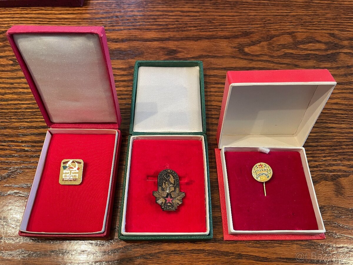 Medaile a placky - 4