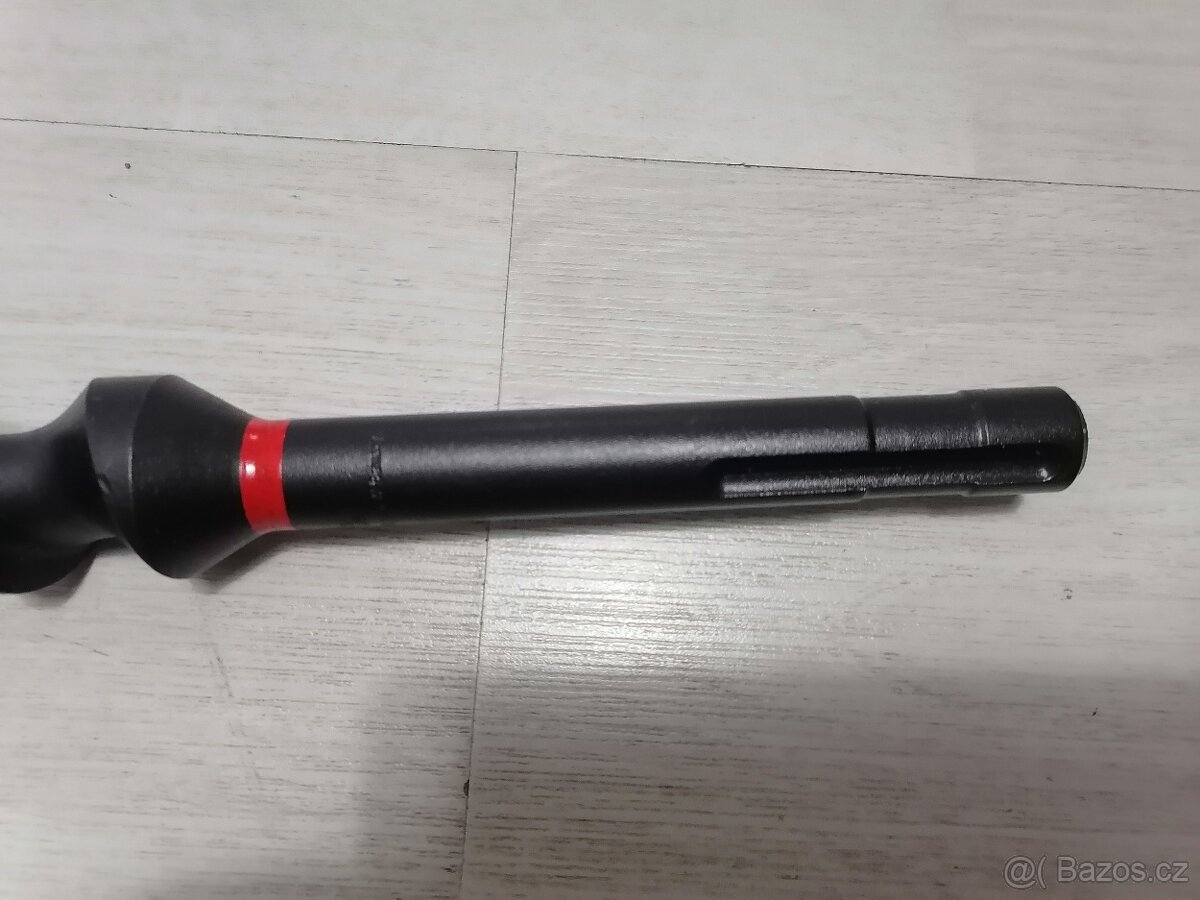 Vrták HILTI - 4