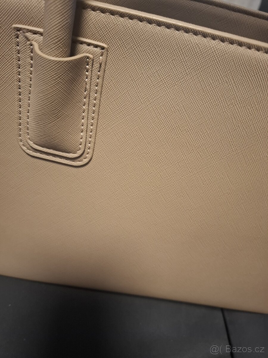 Béžová kabelka - 4