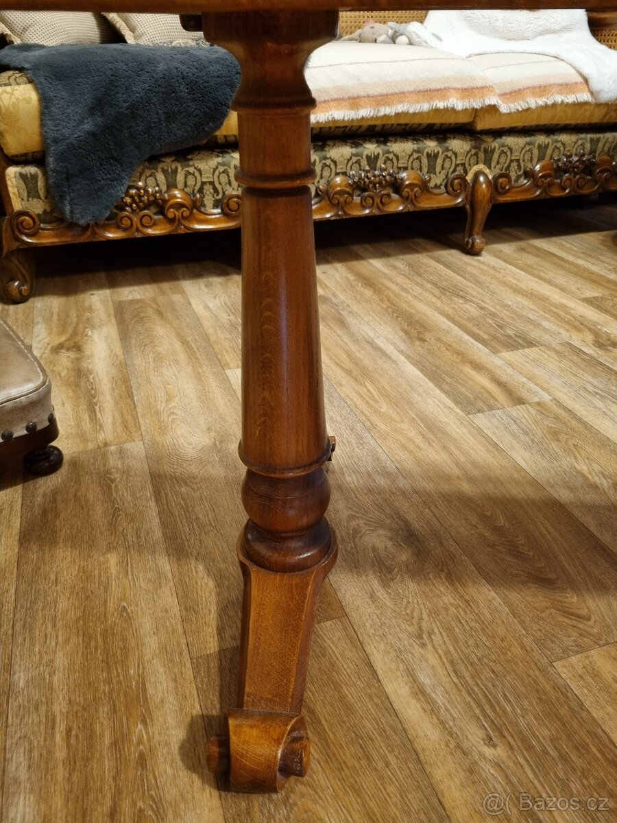 Stylový stolek - 4