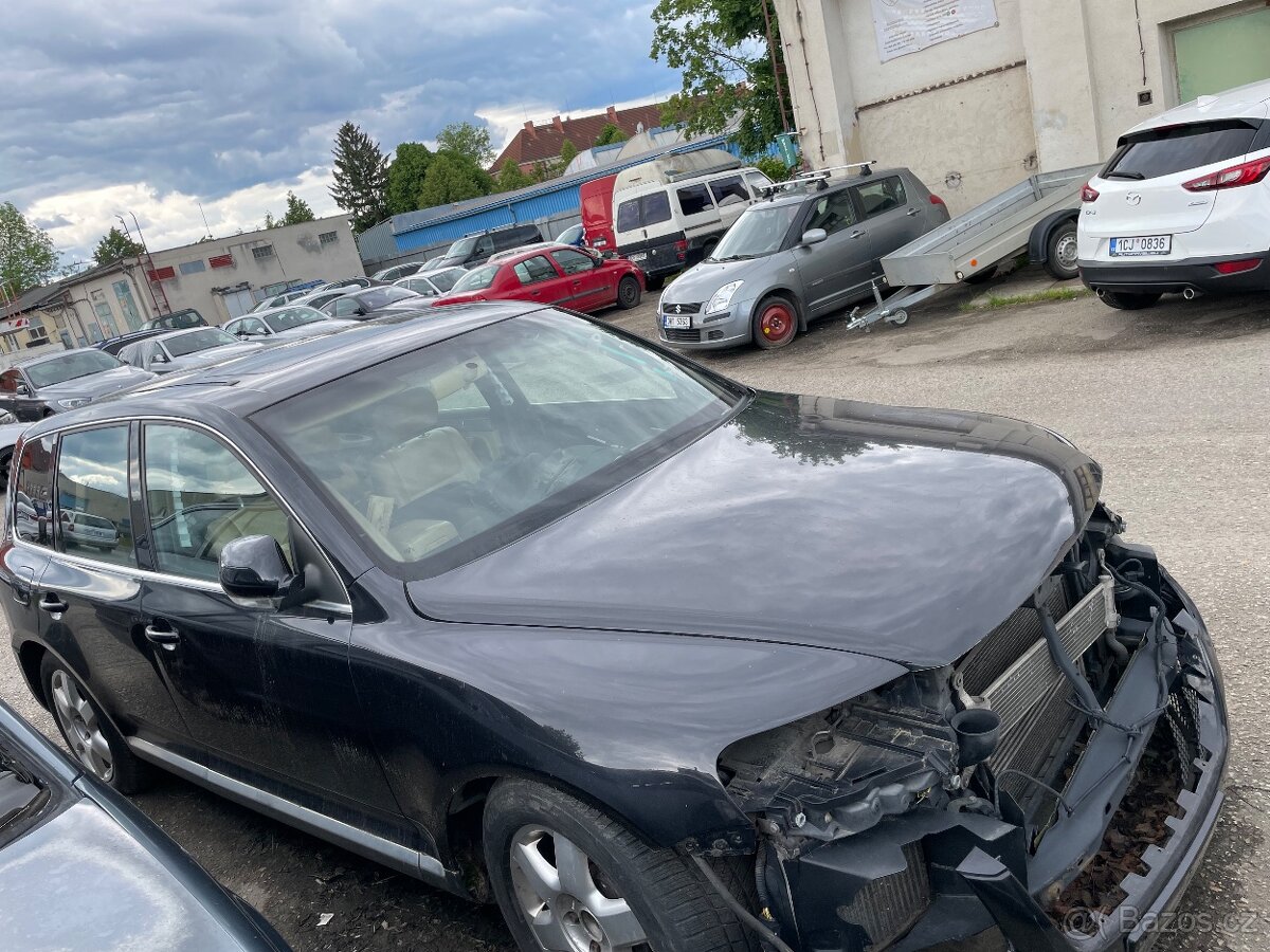 VW Touareg V6 TDI Díly - 4