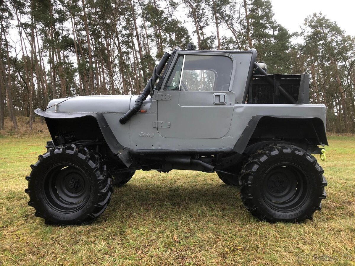 Offroad speciál urceny na zavody nebo kolem baraku