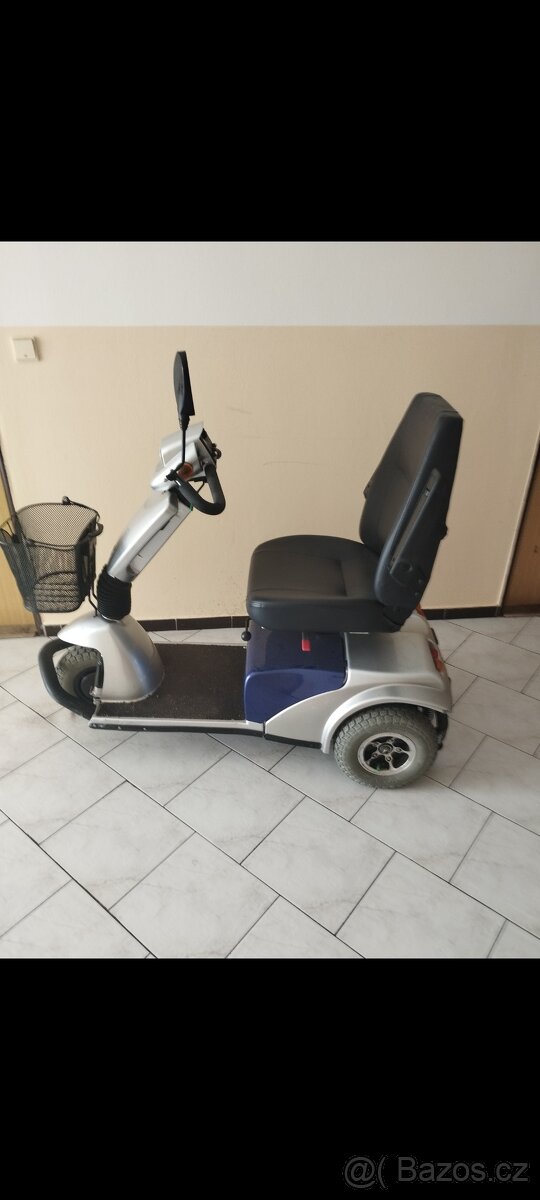 Elektrický invalidní vozík - 4