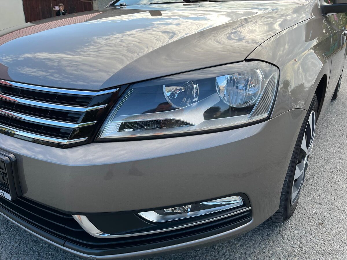 VW PASSAT 1.6 TDi SERVISNí KNIHA - 4