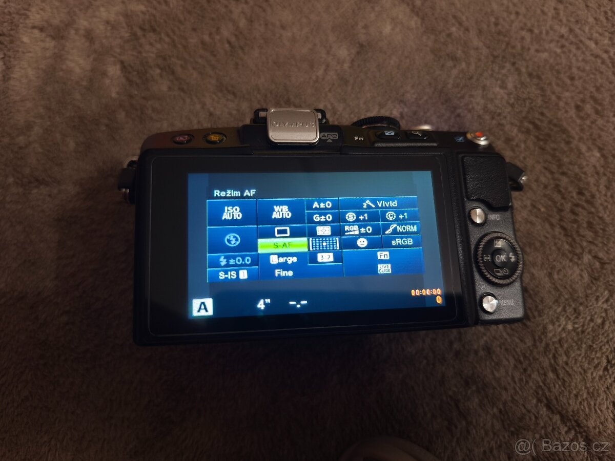 Olympus PEN E-PL5 černý - 4