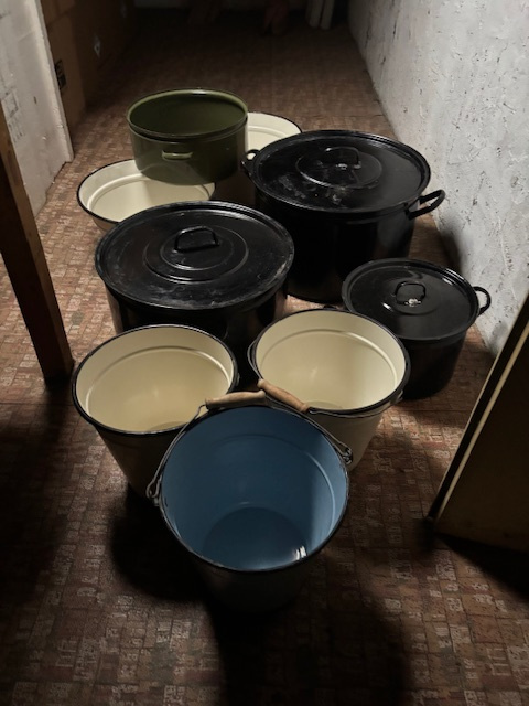 Prodáme řeznické nářadí a nádoby - 4