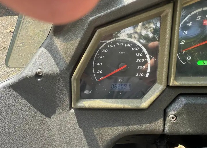 Aprilia ETV 1000 caponord - 4