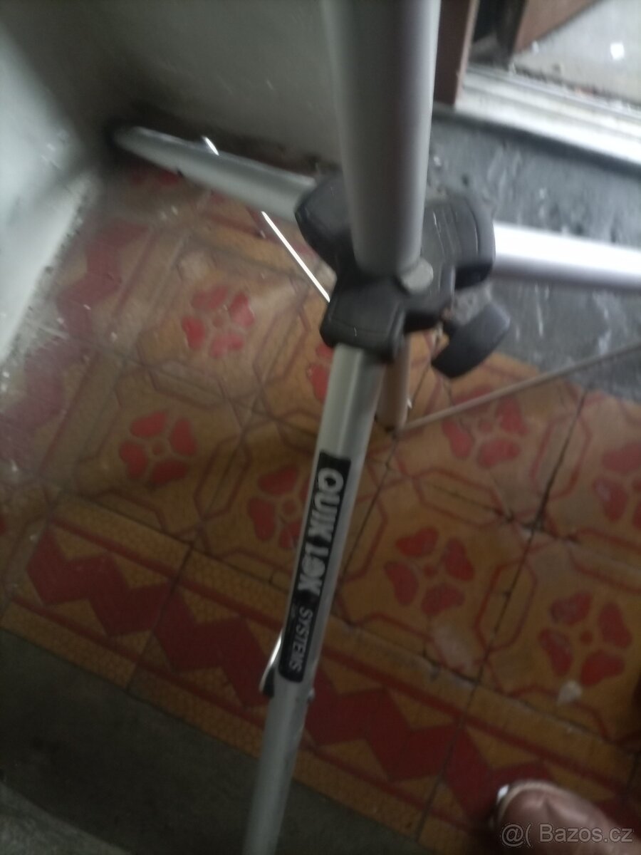 Duralové stojany na repro bedny - 4