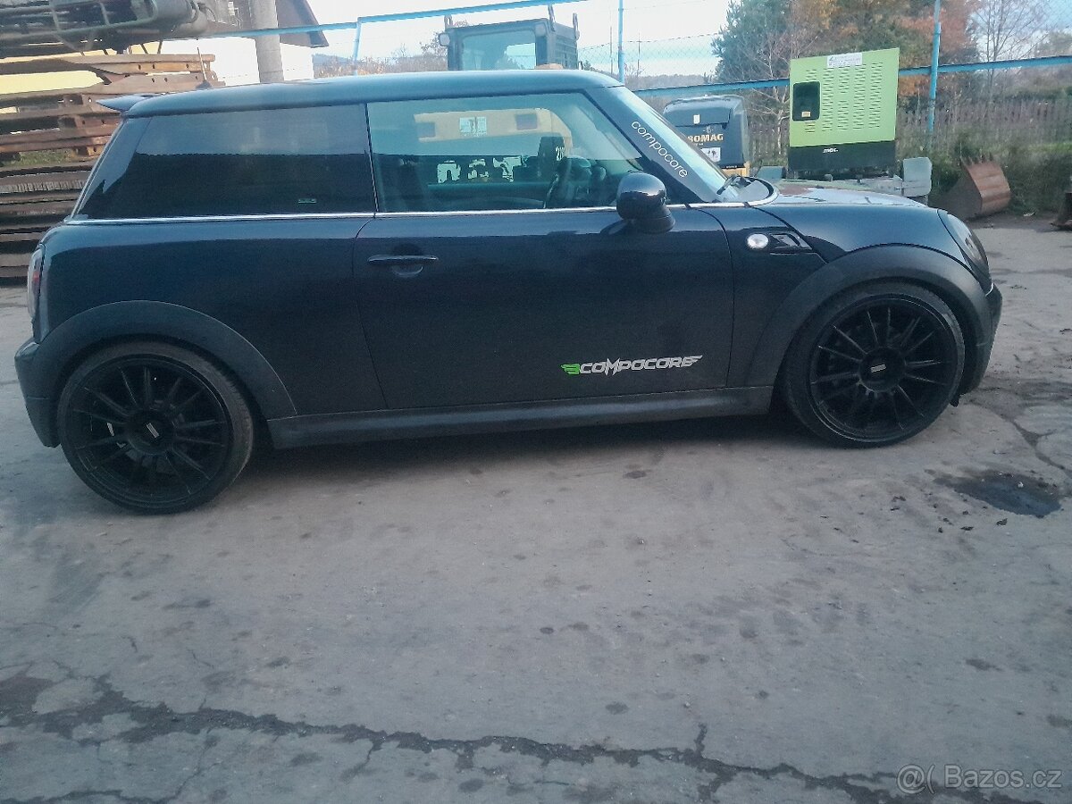 Mini Cooper S R56 - 4