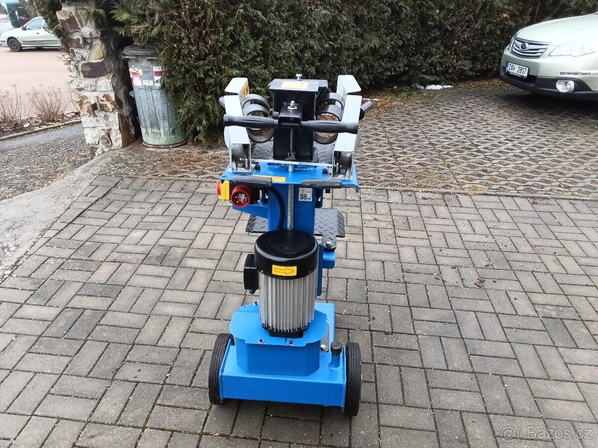 Štípačka na dřevo - 4