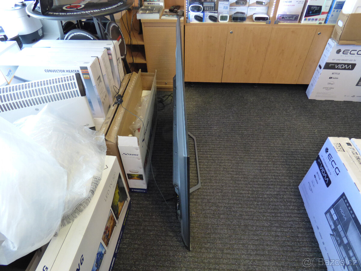 Hisense 65" Smart TV - 165cm - 4