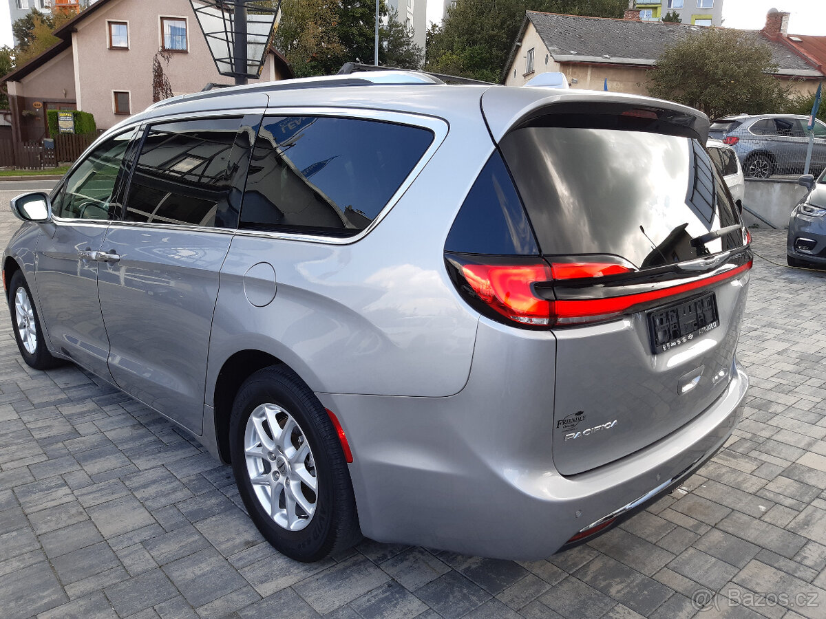 Chrysler Pacifica 3.6L V6,kůže,7míst, Top výbava,Facelift - 4