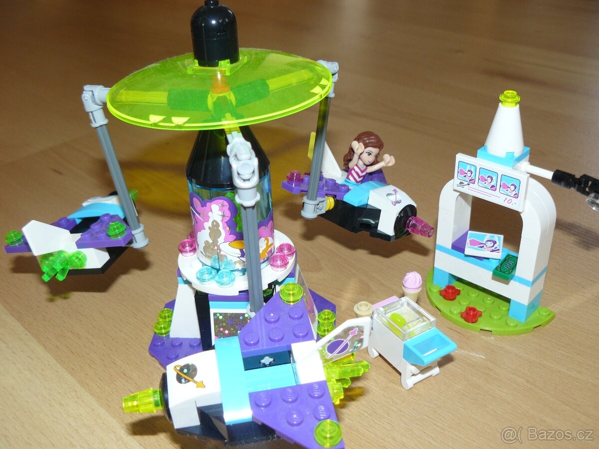Lego Friends 41128 - Raketová jízda - vesmírný kolotoč - 4