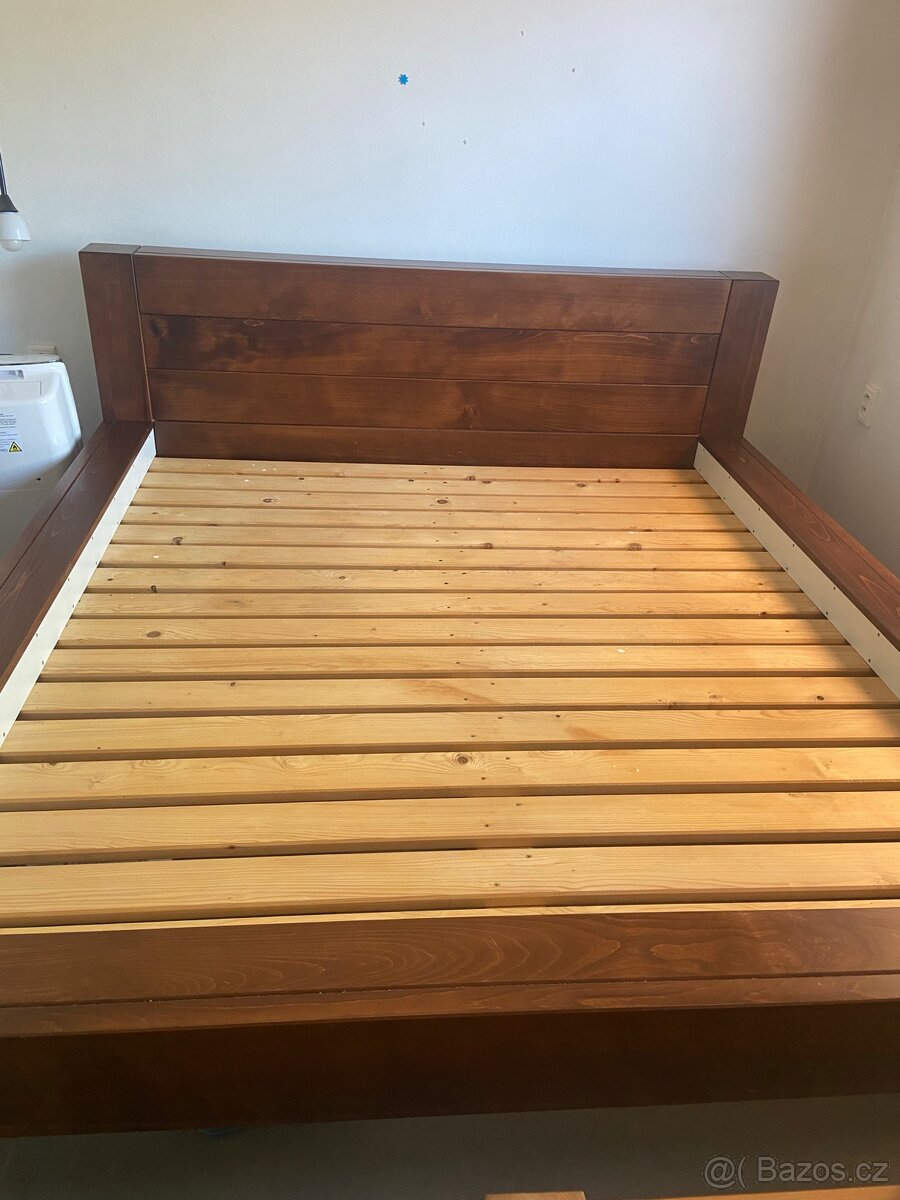 Postel z masivu na zakazku od truhlare - 4