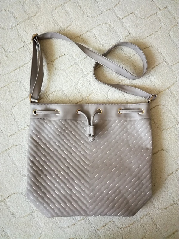 Béžová kabelka - 4