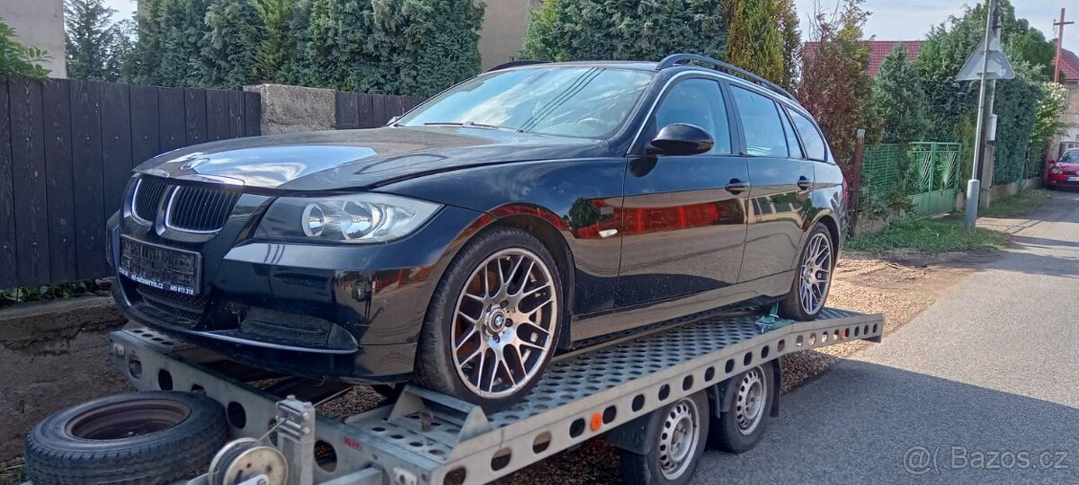 BMW 3 E9X E91 E90 karosářské díly dveře kapota nárazník - 4