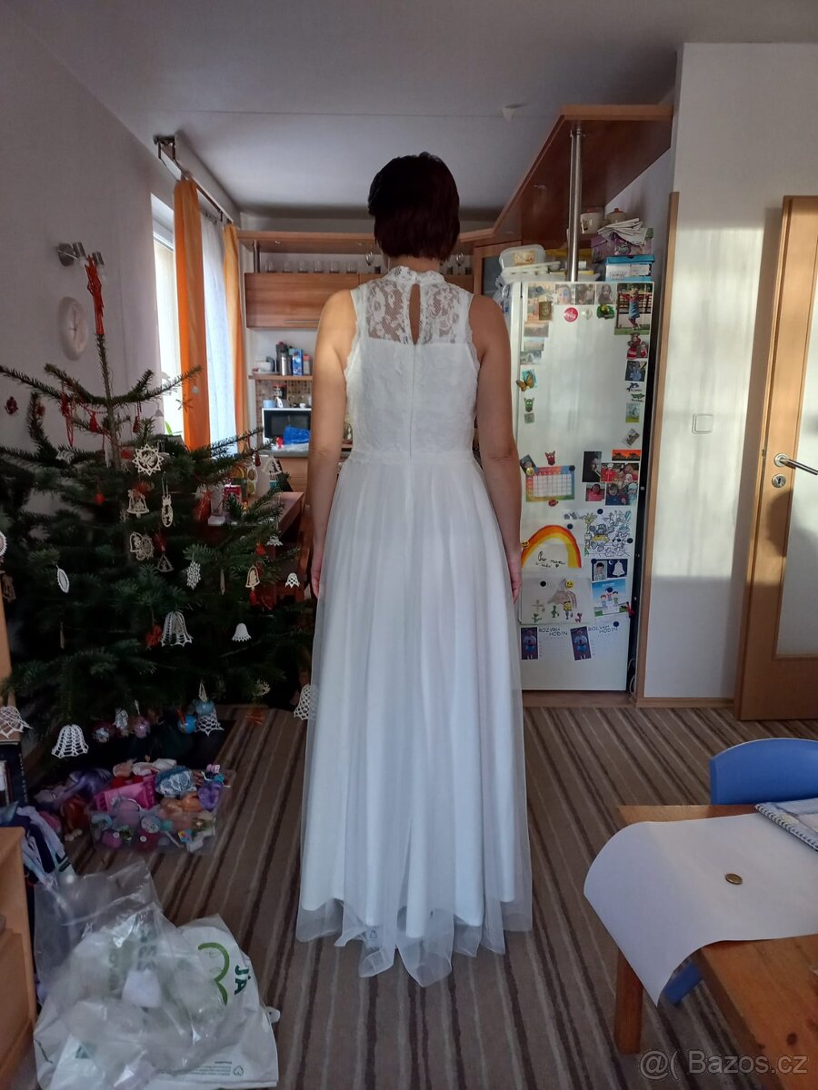 Šaty svatební, společenské - 4