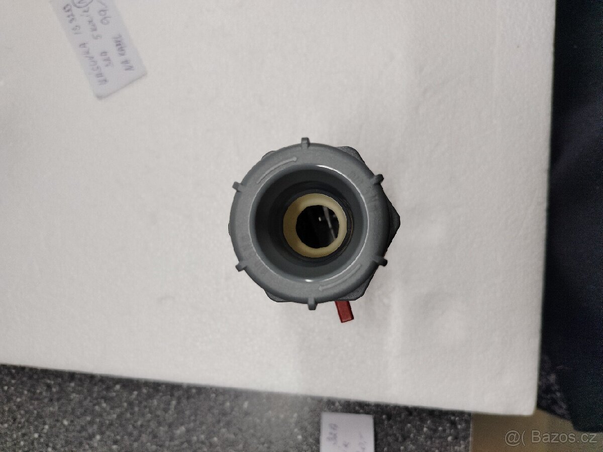 Vidlice na kabel - 4