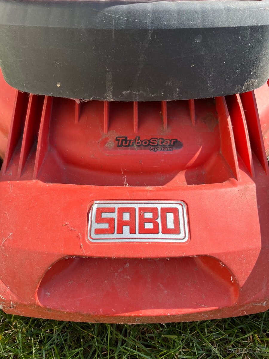 Prodám sekačku na trávu - značka SABO - 4