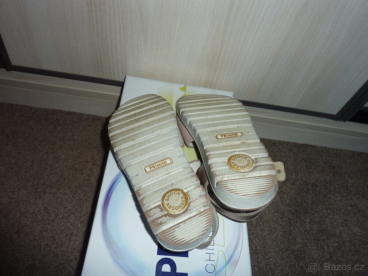 Dívčí kožené sandály Primigi vel. 33 (210 mm) - 4