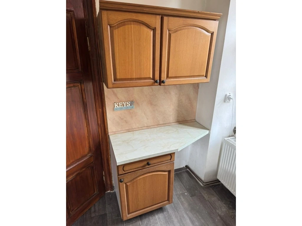 venkovská dubová kuchyně se spotřebiči,5447 - 4