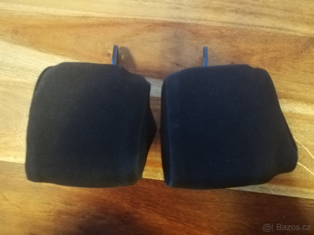 Opěrky spolujezdce Goldwing 1800 - 4