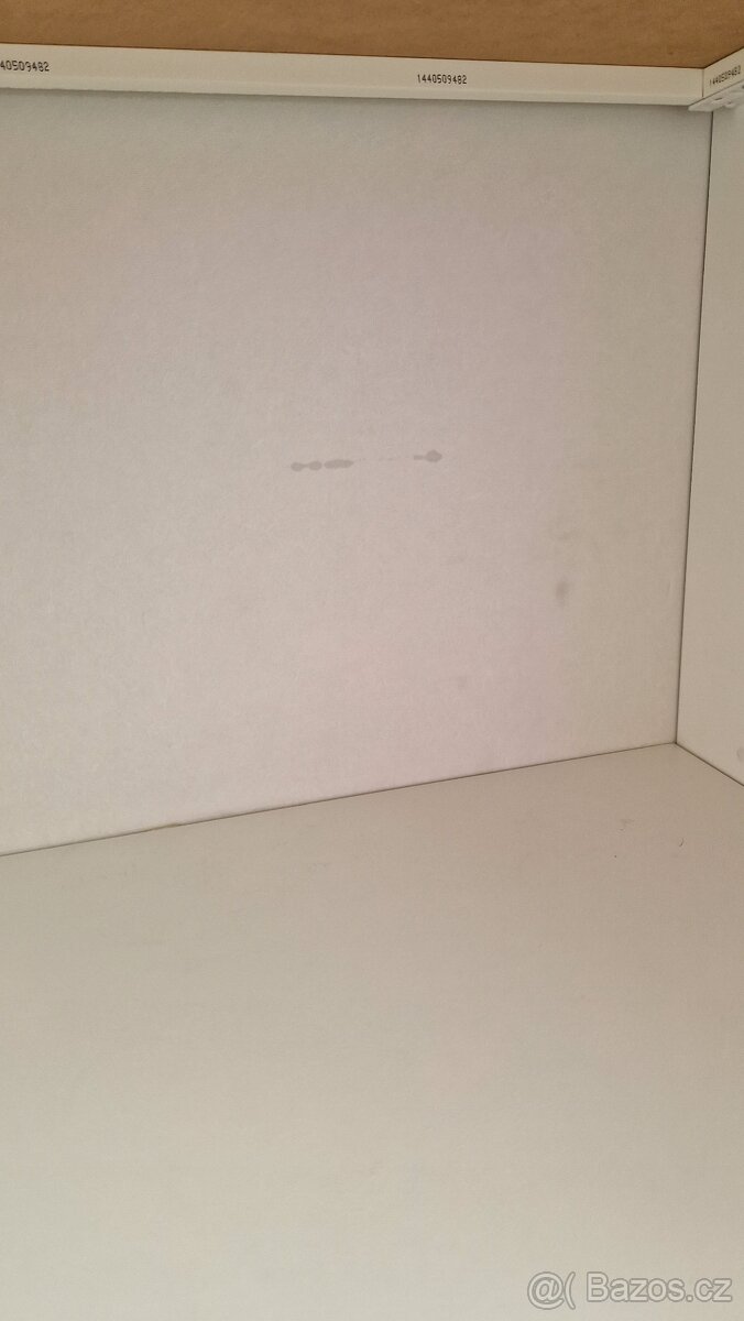 Koupelnová skříňka - 4