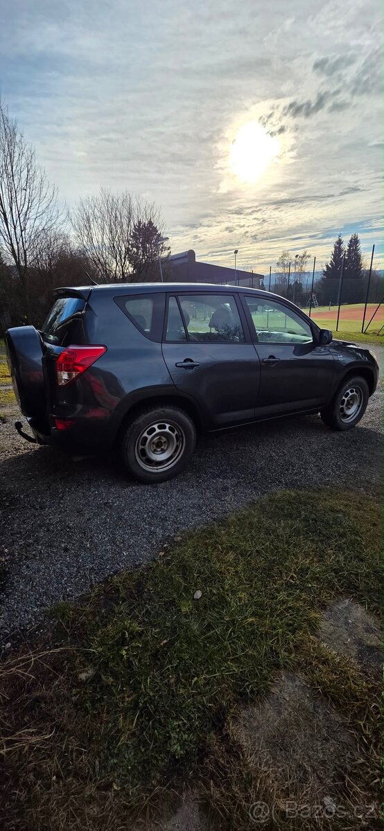 Prodám toyota rav 4 - 4