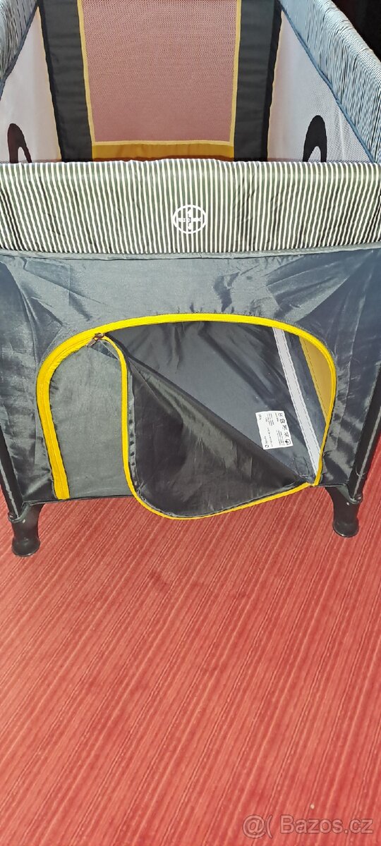 Cestovní postýlka - 4